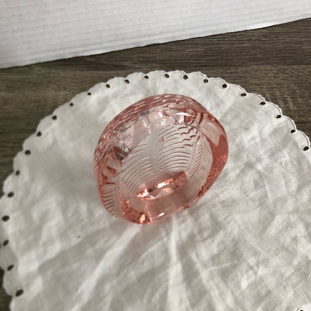 Vtg Oval Pink Glass Picture Frame - Picture 4 of 11